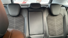 Vauxhall Grandland 1.5 Turbo D Ultimate 5dr Auto Diesel Hatchback